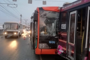 СК и прокуратура проводят проверку из-за ДТП с двумя пассажирскими автобусами 