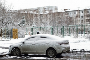 В Омске теперь будут убирать с улиц бесхозные автомобили