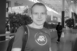 Тело погибшего в горах Киргизии омского бизнесмена Алексея Ермакова спустили и доставили в морг
