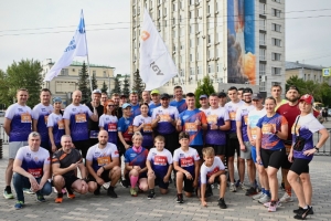 Сотрудники компании «Газпромнефть-СМ» пробежали Сибирский международный марафон