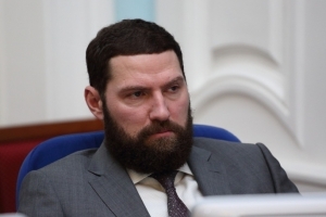 В Омске выставили на торги недостроенную гостиницу на Красном Пути, которую забрали у депутата Павлова