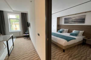 Если не дали общежитие: сколько стоит аренда квартир у омских вузов