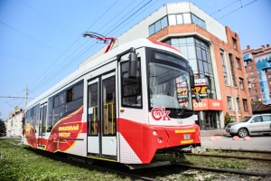 На Заозерной открыли проезд после ремонта трамвайных путей