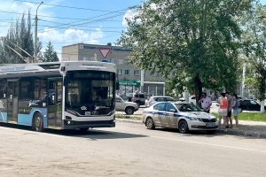 «Не готовы к физической нагрузке»: в мэрии Омска объяснили дефицит водителей троллейбусов