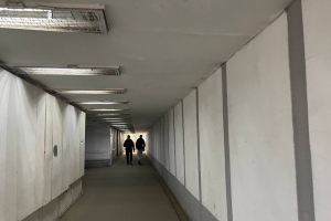 Подземный переход возле омского СибАДИ ушел под воду  (фото)