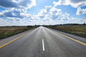 Виталий Хоценко сообщил о завершении капремонта участка дороги в Омской области