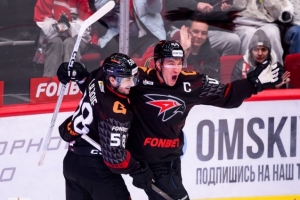 «Авангард» обыграл «Трактор» после череды поражений