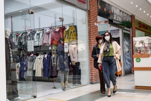 Омичи тратят на покупки в среднем по 27 тысяч в месяц