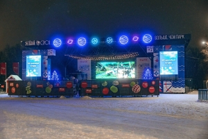 В Омске сегодня открывается бесплатный зимний кинотеатр под открытым небом