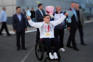 На место депутата омского горсовета Кочанова, ушедшего на СВО, претендует паралимпиец Кузюков