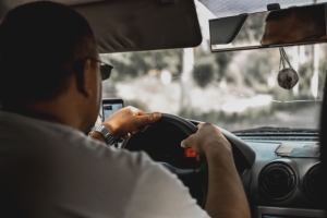 Меньше 4% омских семей могут купить в кредит и содержать средний по стоимости автомобиль