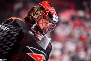 Дубли Игумнова и Шарипзянова помогли «Авангарду» одержать победу на выезде в Уфе