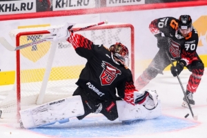 Омский «Авангард» начал домашнюю серию с поражения