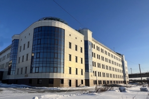 В Омске достроили бывший офис «Мостовика» на проспекте Мира