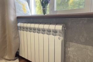 Омичи в Старом Кировске двое суток без отопления из-за порыва трубы