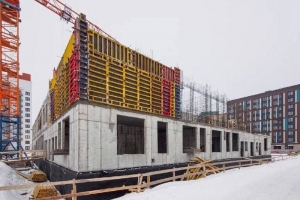 Хоценко рассказал о ходе строительства детского сада в «Зеленой реке»