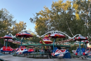 В омских парках на Масленицу не будут работать аттракционы