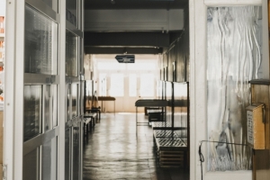 Как будут работать омские медучреждения на праздничных выходных: публикуем график