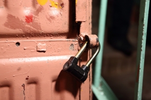 Для расселения всех аварийных домов в Омске нужно около 11 миллиардов