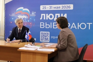 Депутат Заксобрания Омской области Мурат Адырбаев подал документы на участие в праймериз «Единой России»