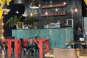 В Омске закрывается один из двух филиалов Cheese Knock