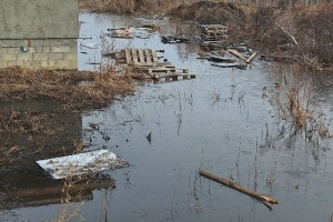 Под Омском топит еще один коттеджный поселок