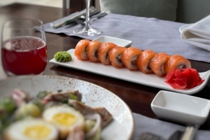 В Омске прекращает работу одна из старейших сетей суши-кафе