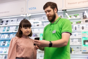 Омские мужчины оказались более активными в подготовке к гендерным праздникам