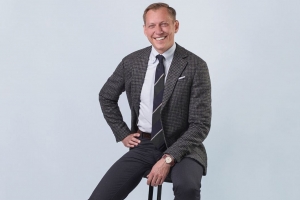 Не опасно ли девушкам делать ганаш и куда отправиться за мюли: Роман Залесов - о женских словечках