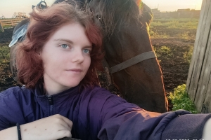 «Погостит странница месяц‑два и улетает на тысячи лет снова»: охотник за красотами Омской области Милена Пономарева о небесных явлениях