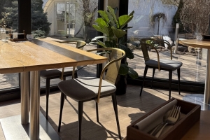 Оборот омских ресторанов впервые за несколько месяцев не вырос, а упал