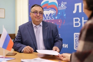 Участниками предварительного голосования «Единой России» станут Геннадий Вальтер и Дмитрий Мишуров