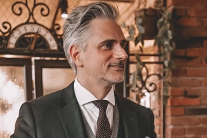 10 бизнес-книг (и не только), которые повлияли на предпринимателя Алексея Платонова