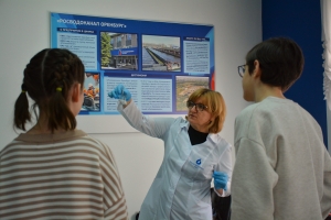 Изнутри профессии: в Омском водоканале прошёл «Карьерный водопад»