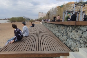 Центральный пляж в Омске продолжит благоустраивать фирма из Новосибирской области