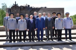 Виталий Хоценко принял участие в открытии памятника сотрудникам органов безопасности в Омске