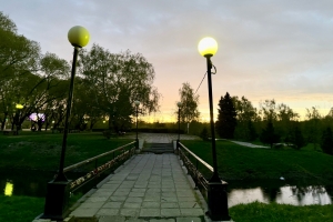 Площадь в сквере на Старозагородной роще, разваливающуюся от старости, отремонтируют только если найдут инвестора  