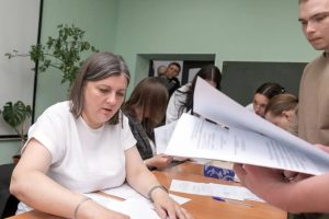 В Омской области почти 150 сирот уже стали собственниками квартир