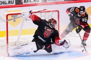 «Авангард» вырвал первую победу в Кубке Блинова
