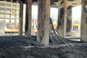 Скончался третий рабочий после пожара на омской стройке