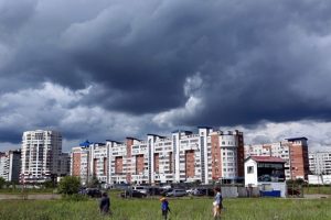 В Омске раньше времени ухудшилась погода