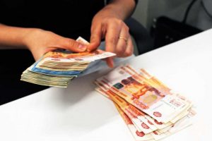 На 17 % выросли накопления «про запас» у россиян с начала года — подсчитали банковские аналитики