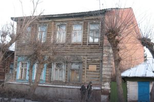 В Омске ищут инвесторов для восьми старинных зданий