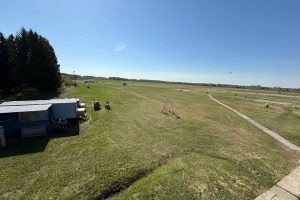 Аэродром под Тарой сдан в аренду: лучшую цену предложила компания из Томска 