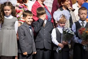 Сколько омичи дают детям на карманные расходы: результаты опроса