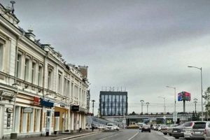 В Омске на Щербанева изменилась геометрия проезжей части
