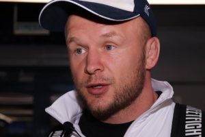 Омский боец Шлеменко попробует себя в вольной борьбе против топ‑соперника