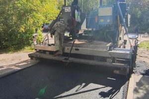 Мэр Сергей Шелест заявил о завершении ремонта более 350 проездов в омских дворах