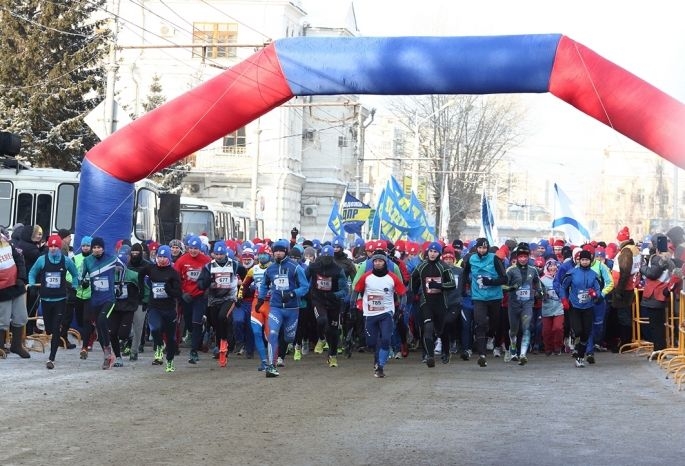 Центр Омска на два дня перекроют из-за Рождественского полумарафона (СПИСОК УЛИЦ)