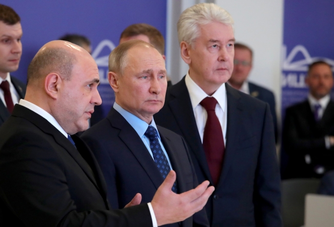 Путин призвал россиян не запасаться продуктами впрок